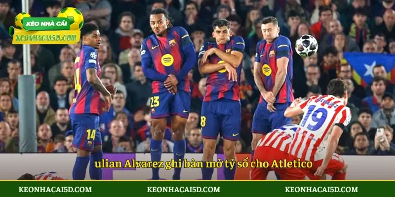 ulian Alvarez ghi bàn mở tỷ số cho Atletico